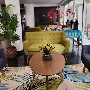 Hotel Waikiki