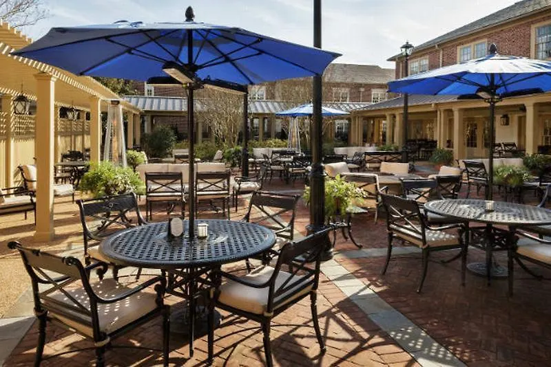 ***** Hotel Williamsburg Lodge, Autograph Collection United States