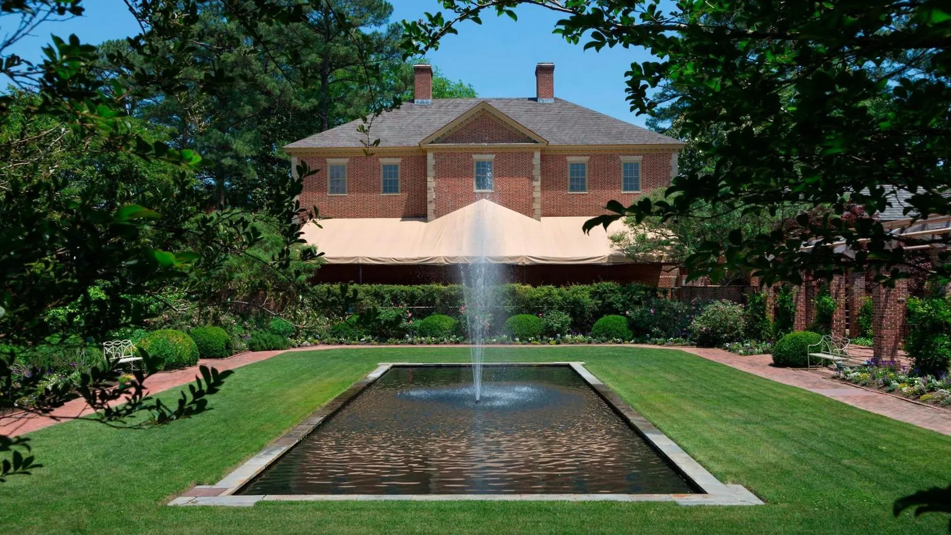 Williamsburg Lodge, Autograph Collection United States