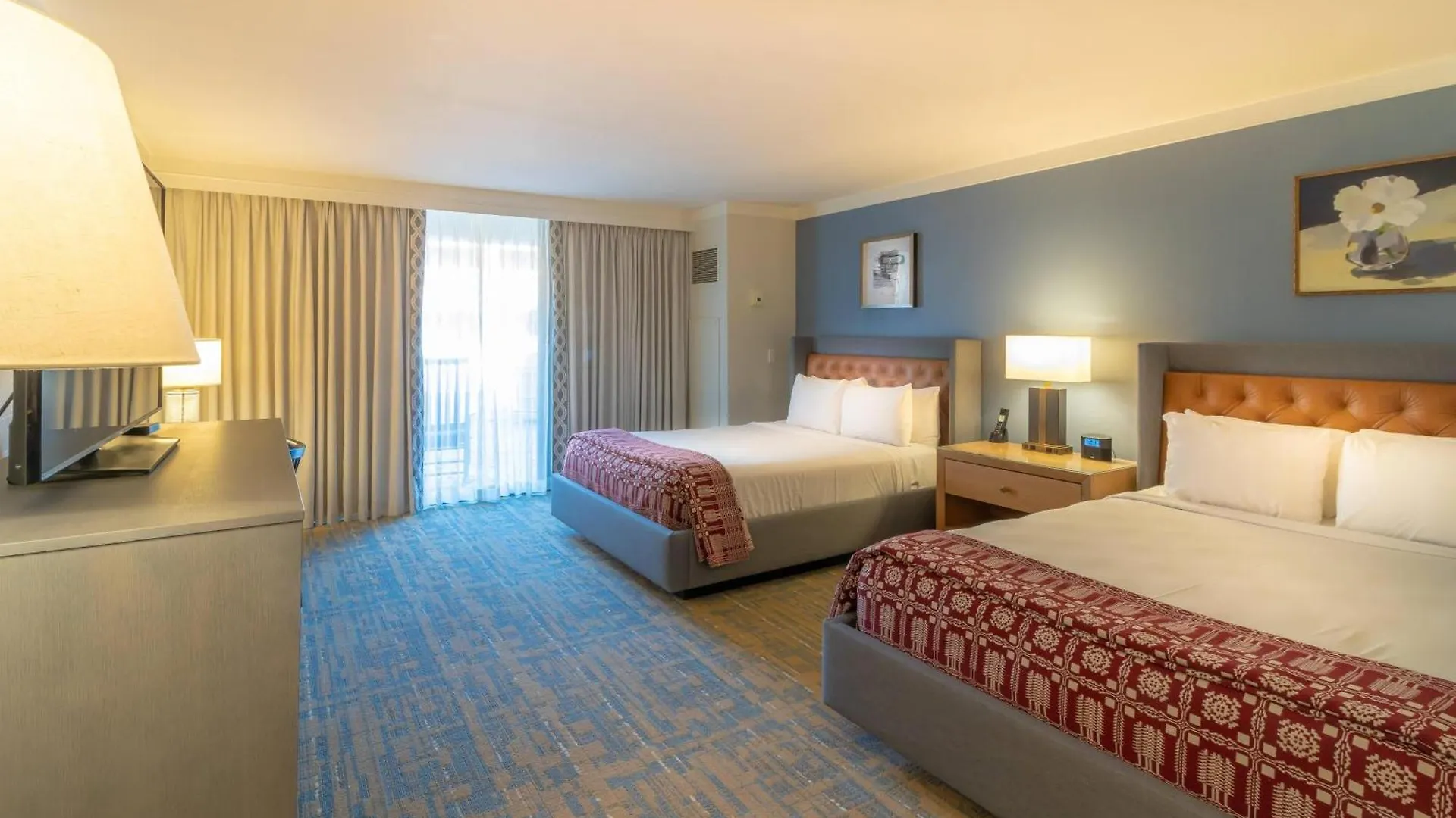 Williamsburg Lodge, Autograph Collection Hotel