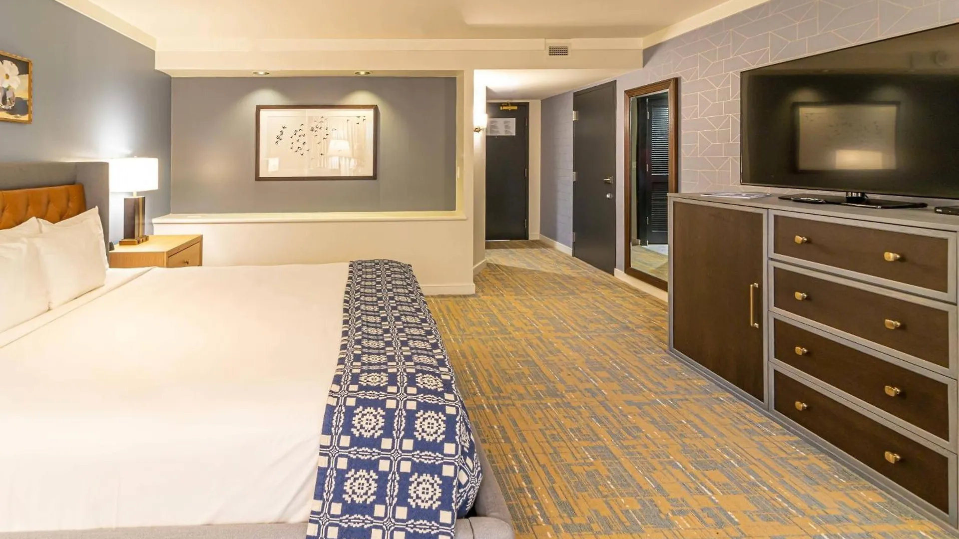 Williamsburg Lodge, Autograph Collection